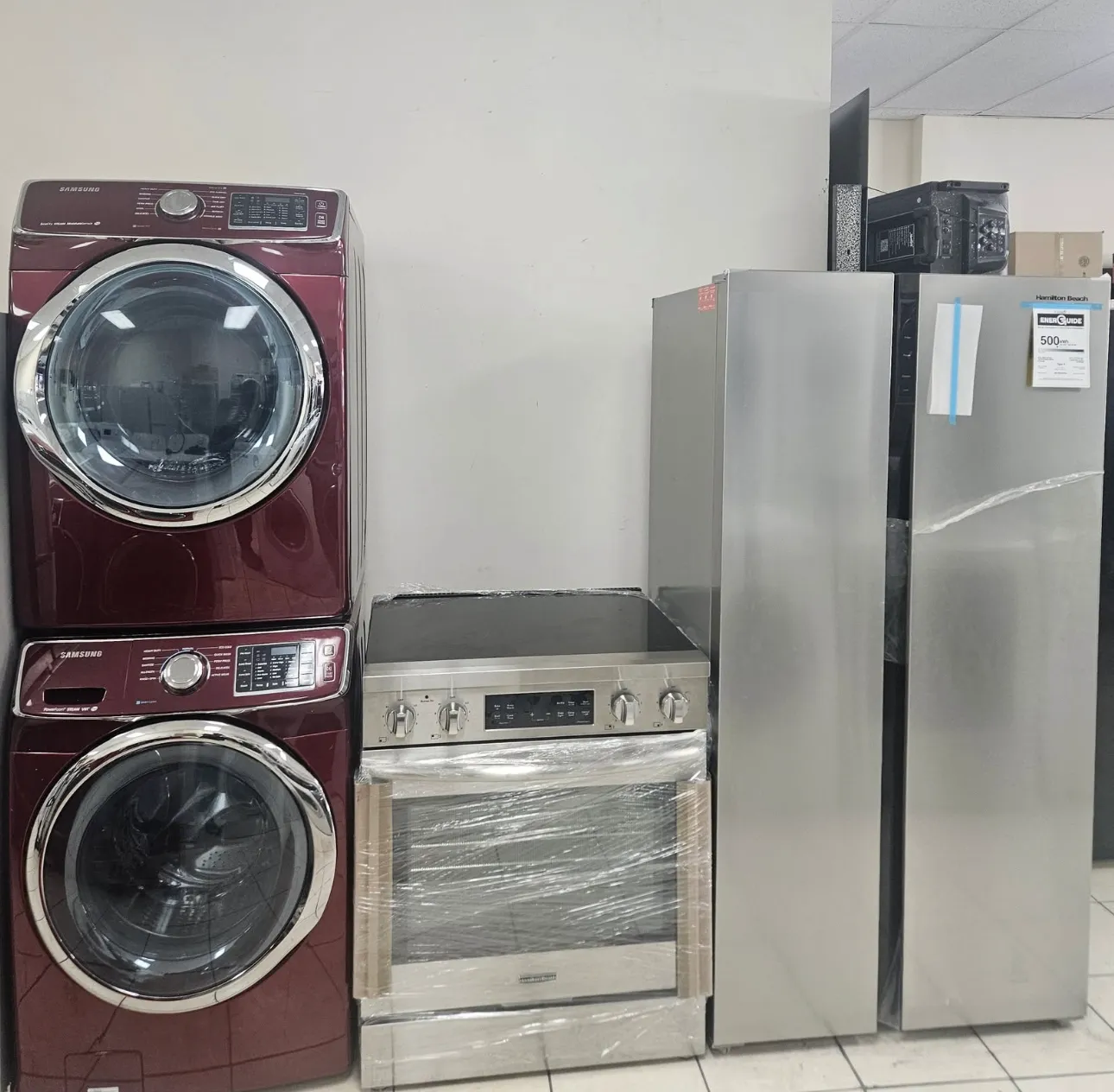 Appliances for sale at Plan B Électro